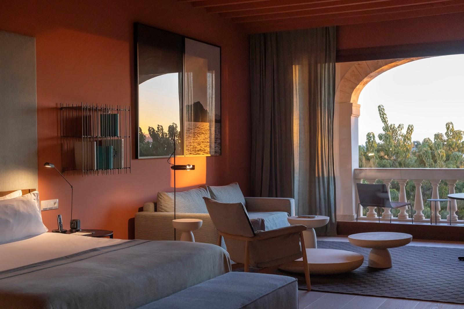 Calatrava Mediterranean Sea House